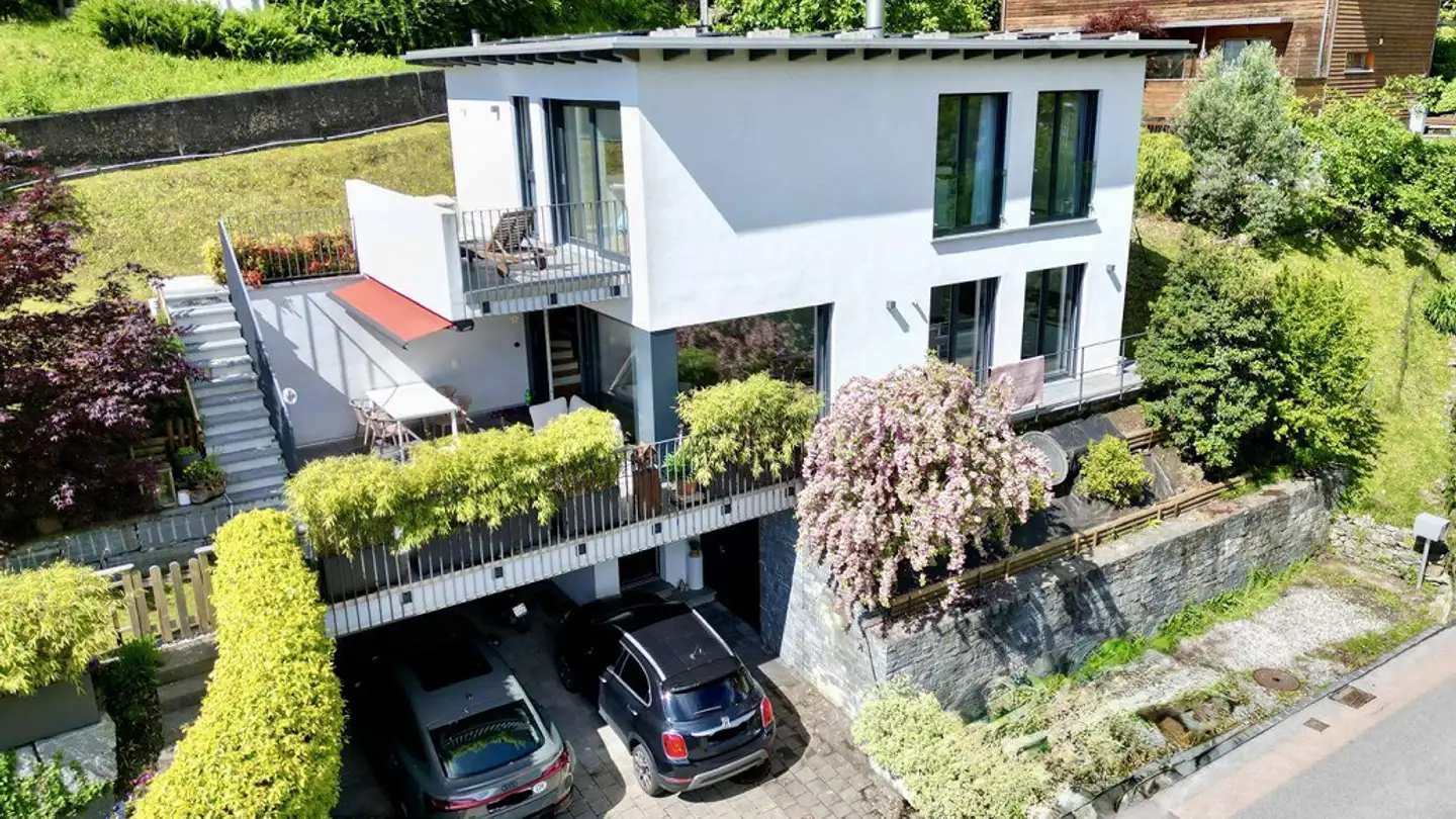 Single house for sale - 6646 Contra