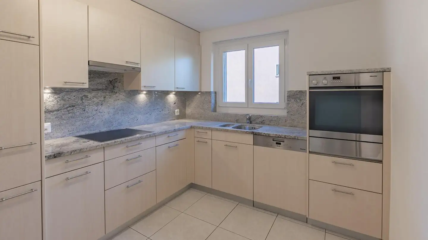 Apartment for rent - Oberalpstrasse 56, 7000 Chur - Photo 3