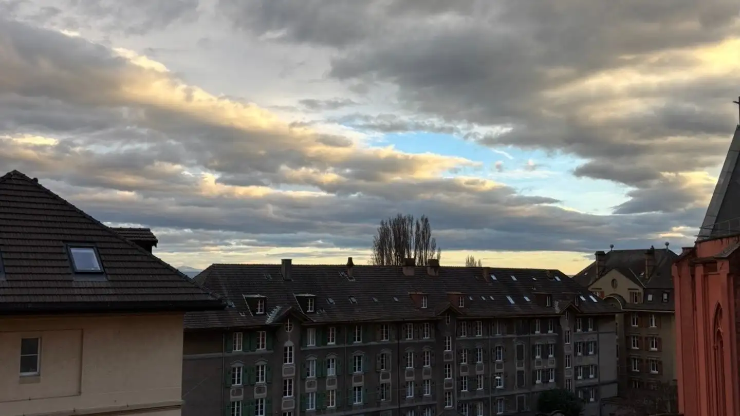 Chambre à louer - 2000 Neuchâtel - Photo 3
