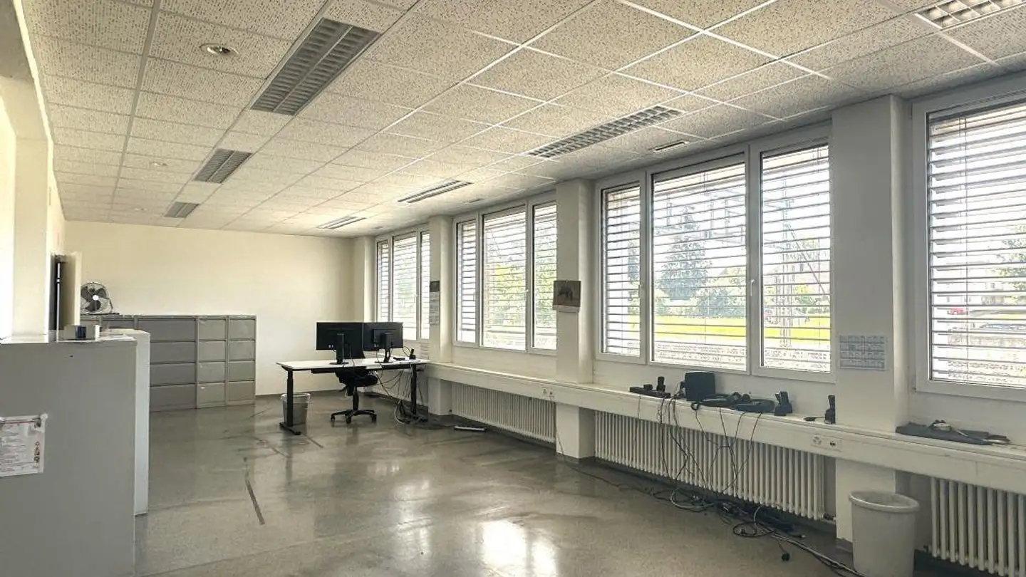 Spazio ufficio in affitto - Bahnstrasse 18, 5102 Rupperswil - Photo 2