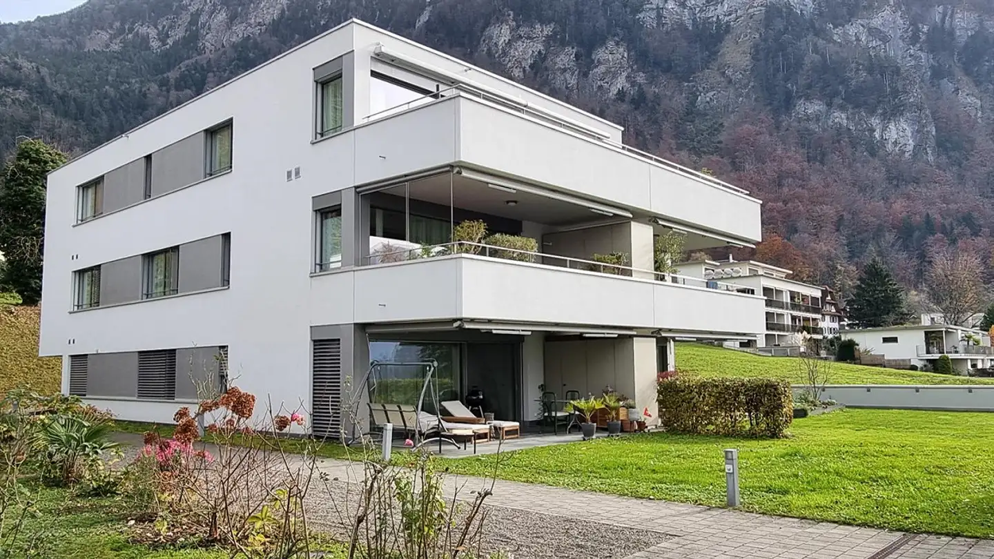 Stepped apartment for sale - Altdorfbachweg 10, 6354 Vitznau