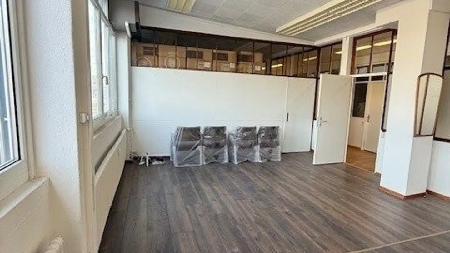 Bürofläche mieten - Frankfurt-Strasse 78a, 4142 Münchenstein - Foto 4