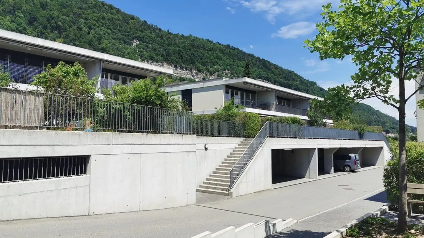 Indoor motorbike parking space for rent - Muracher 10, 2542 Pieterlen