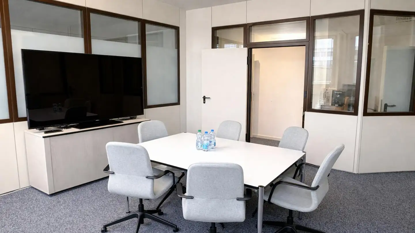 Bürofläche mieten - Riedstrasse 13, 6330 Cham - Foto 2