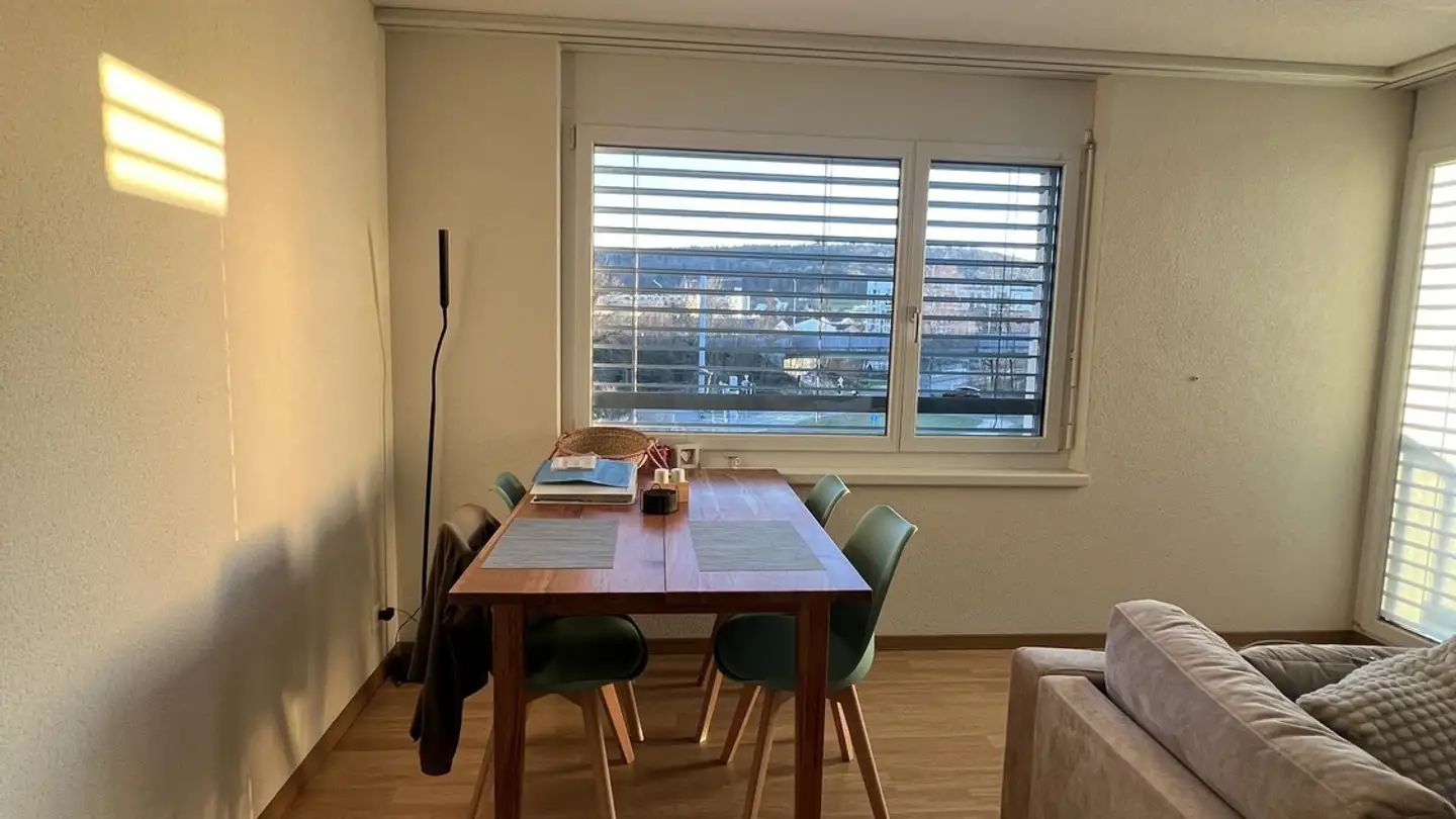 Wohnung mieten - Auwiesenstrasse, 8050 Zürich