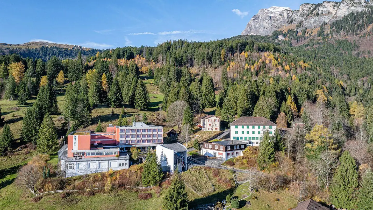 Hotel for sale - Alpenstrasse 41, 9479 Oberschan - Photo 4