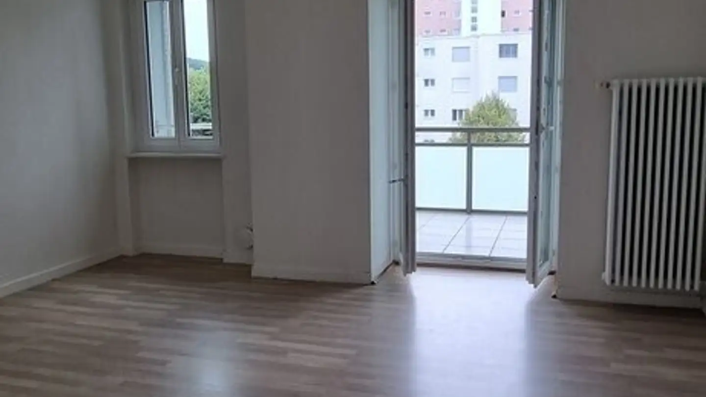 Wohnung mieten - Bifangstrasse 28, 5610 Wohlen AG - Foto 2
