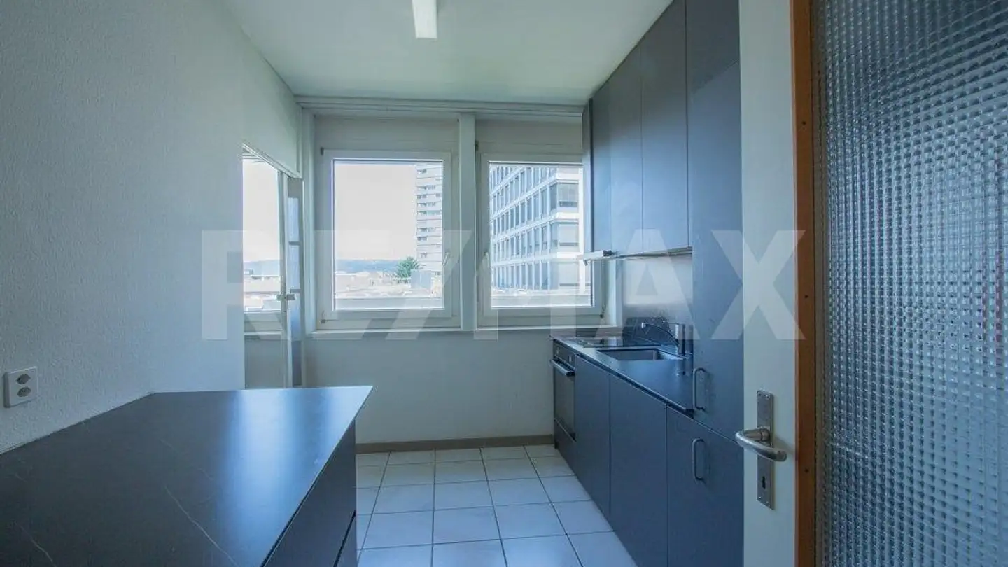 Apartment for sale - Bahnhofstrasse 16, 4133 Pratteln - Photo 3