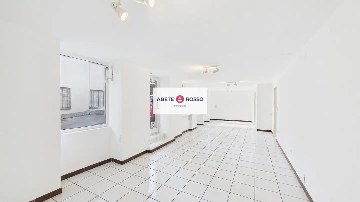 Commercial for rent - Via San Gottardo 79, 6648 Minusio - Photo 4