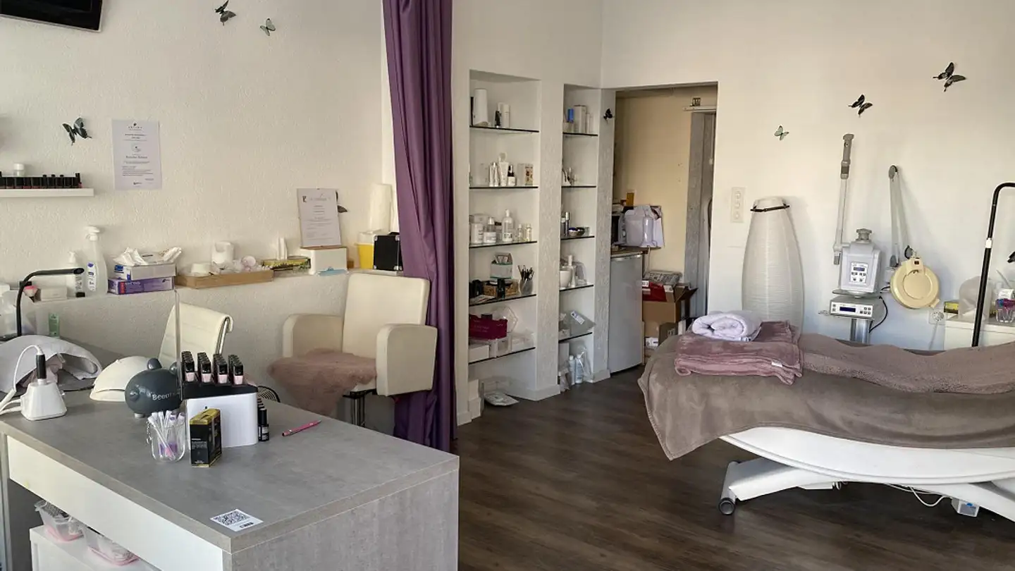 Office space for rent - Obere Harfenbergstrasse 1, 9100 Herisau - Photo 2