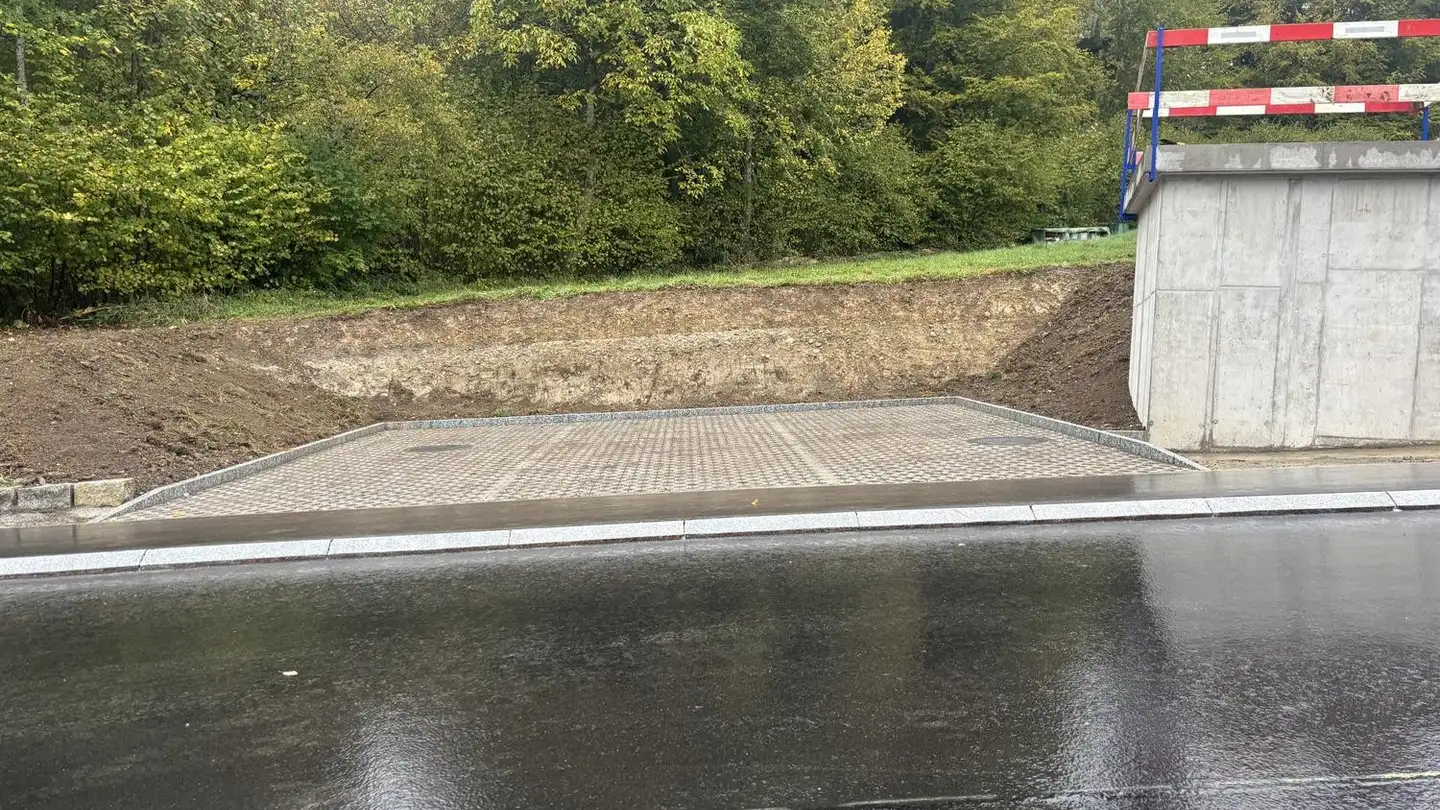 Parcheggio esterno per moto in affitto - Reitistrasse, 8322 Madetswil