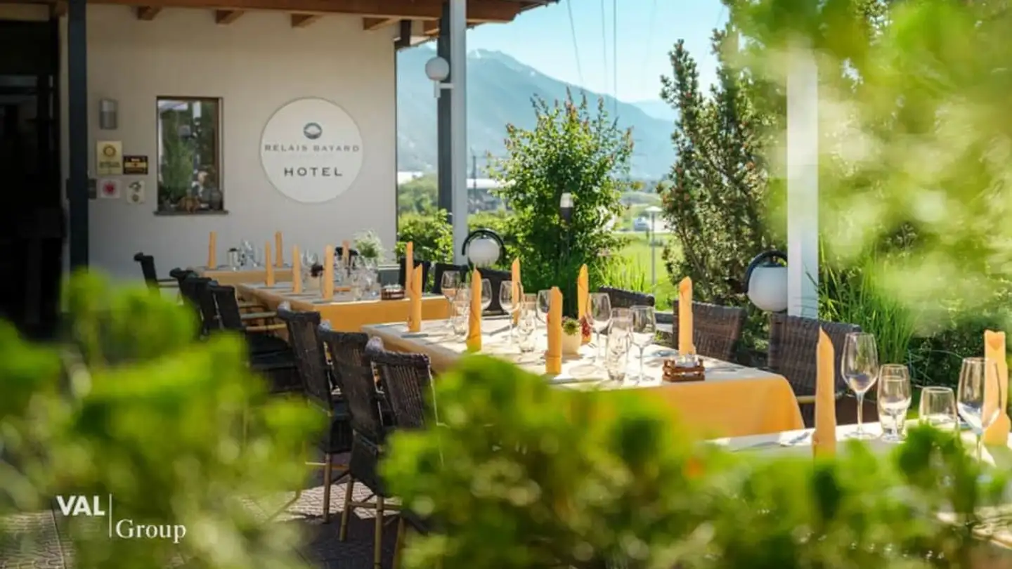 Commercial for sale - 3952 Susten - Photo 2