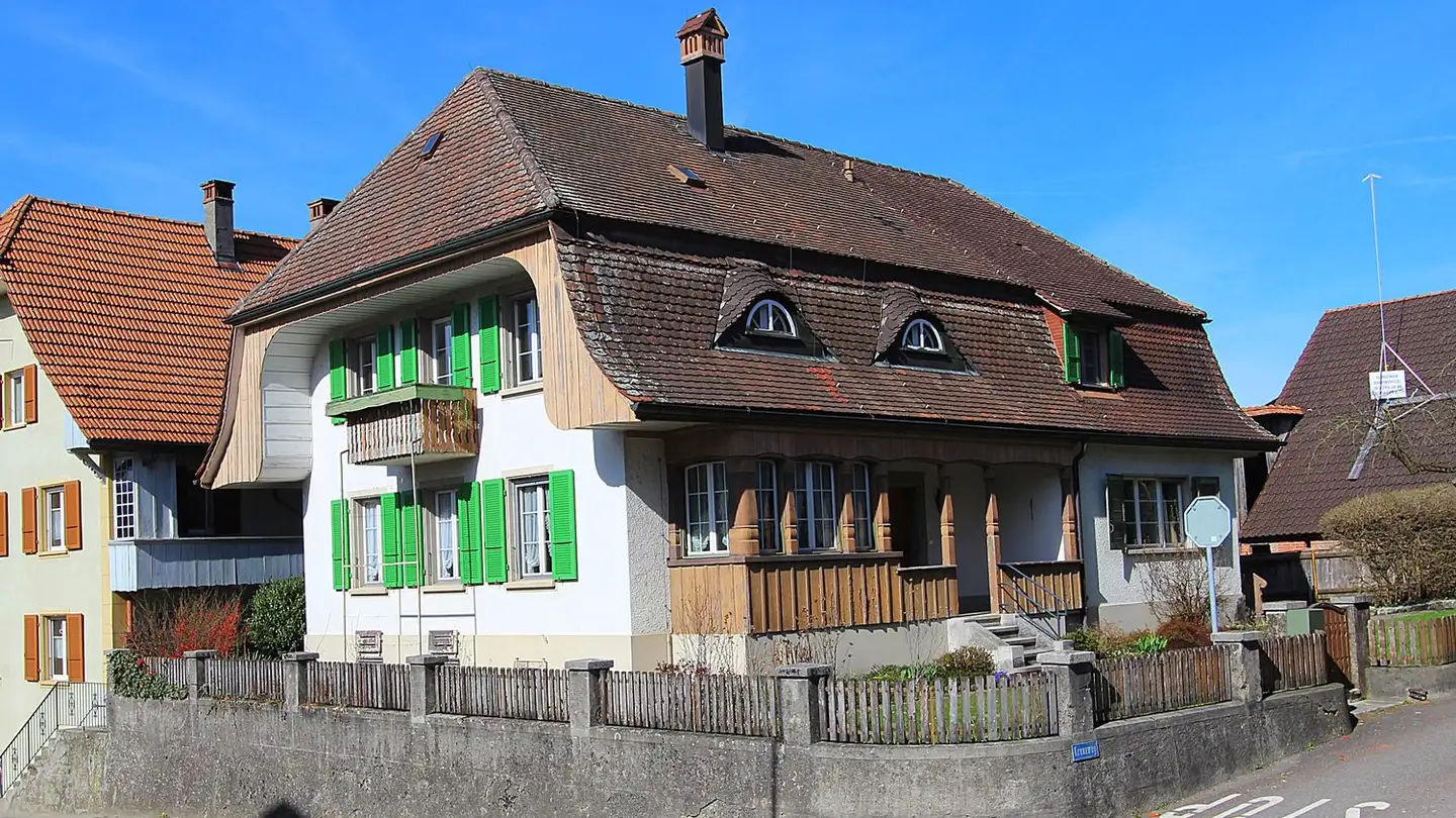 Residential building for sale - Kreuzweg 1, 3272 Walperswil