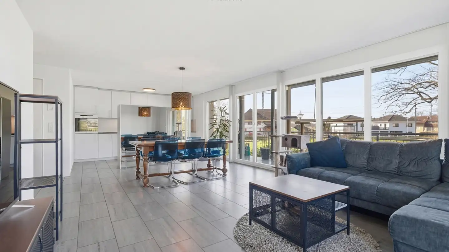 Wohnung kaufen - Bahnhofstrasse, 3236 Gampelen