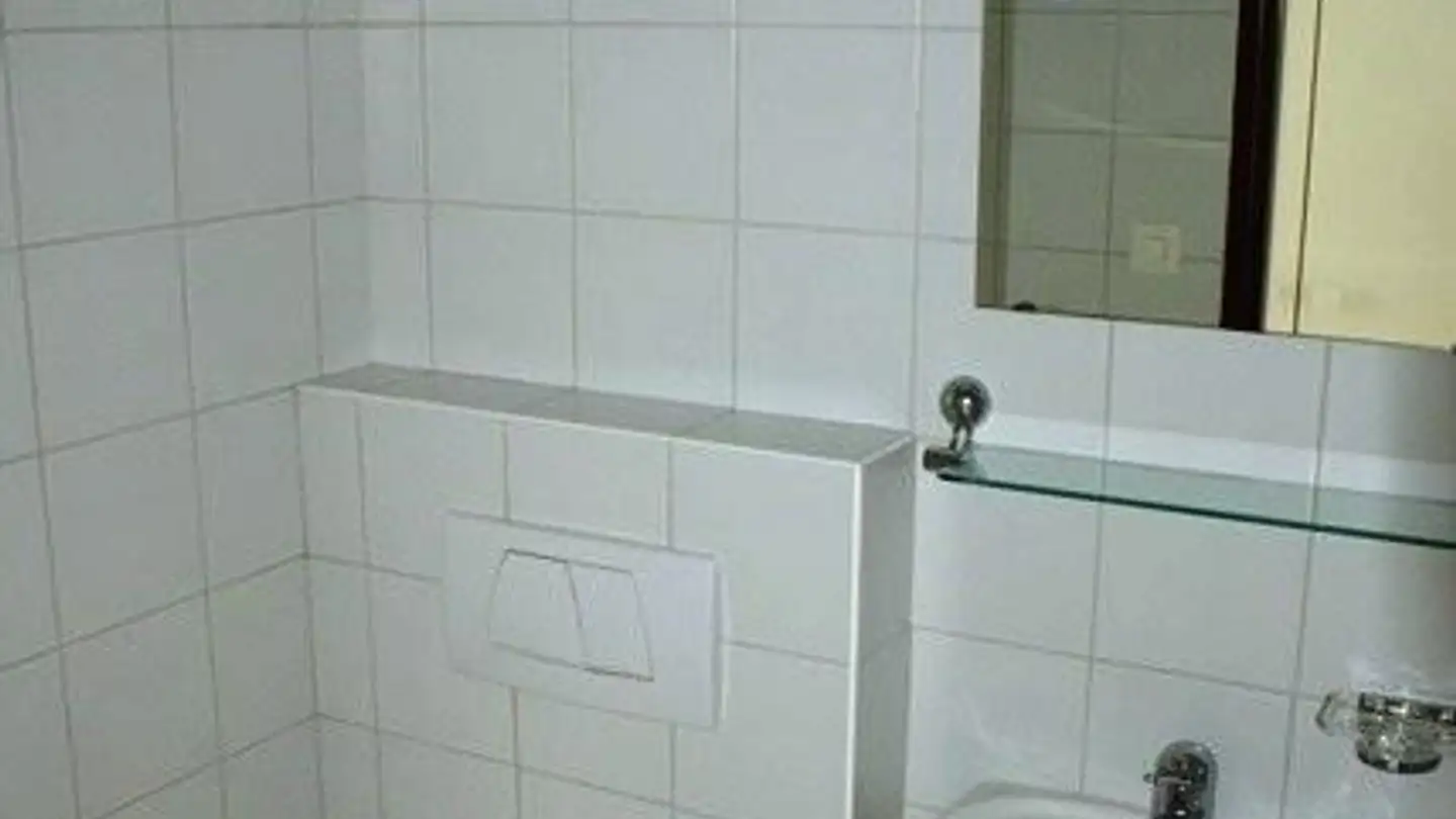 Commerciale in affitto - Solothurnstrasse 12, 2543 Lengnau BE - Photo 4