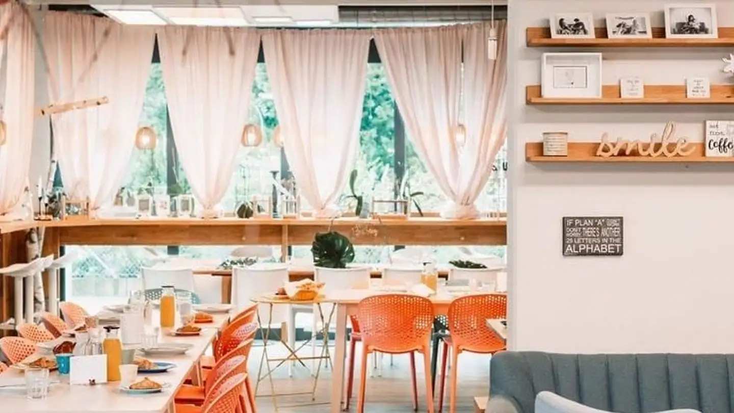 Ristorante in affitto - Bahnhofweg 4, 8132 Egg b. Zürich - Photo 2