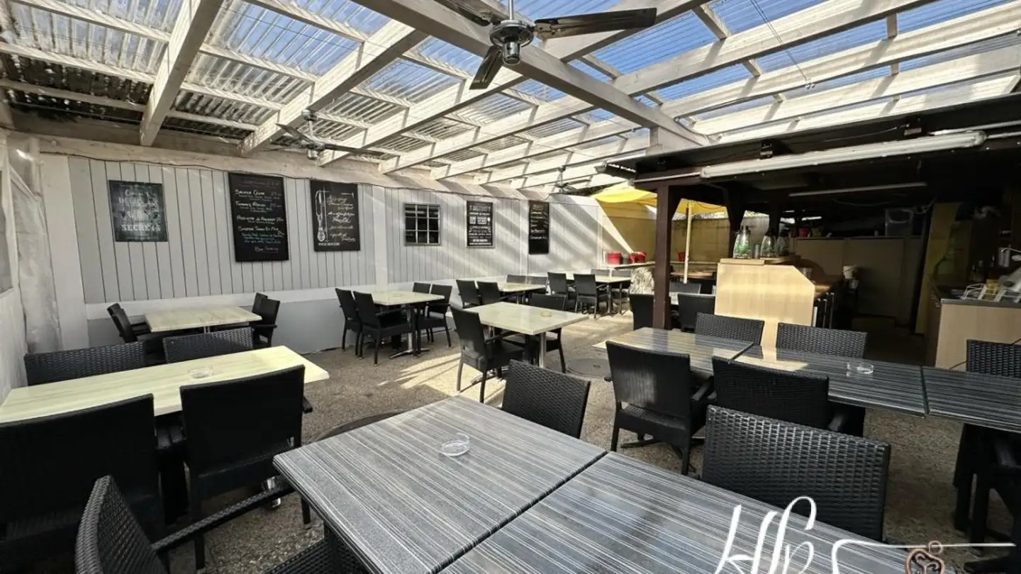 Restaurant for rent - 1236 Cartigny - Photo 2