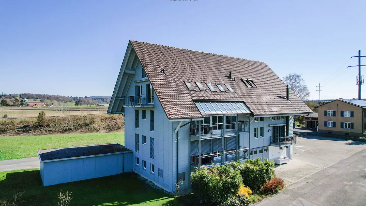 Wohnung kaufen - Bahnhofstrasse, 3236 Gampelen - Foto 2