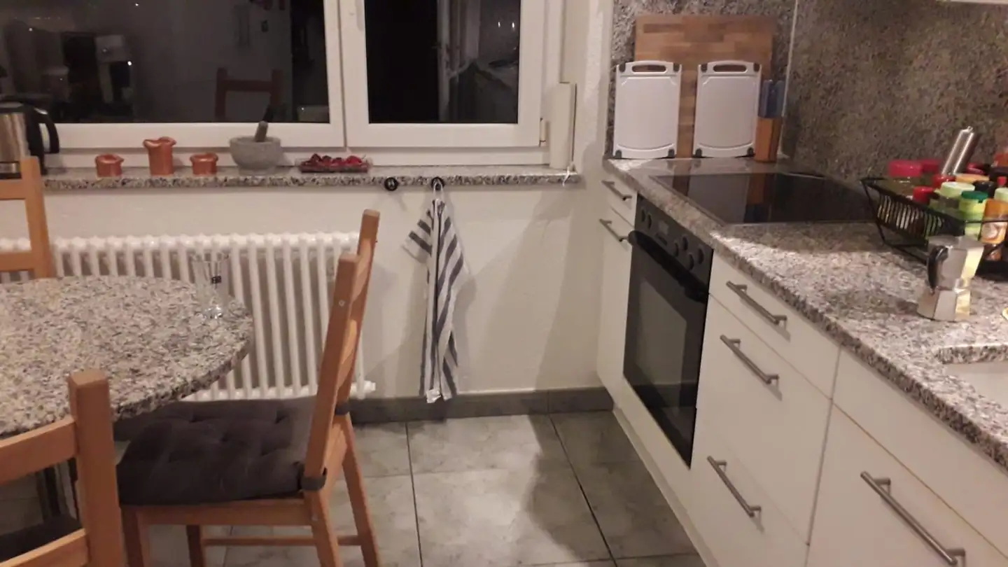 Chambre à louer - Waisenhausstrasse 8, 3600 Thun - Photo 2