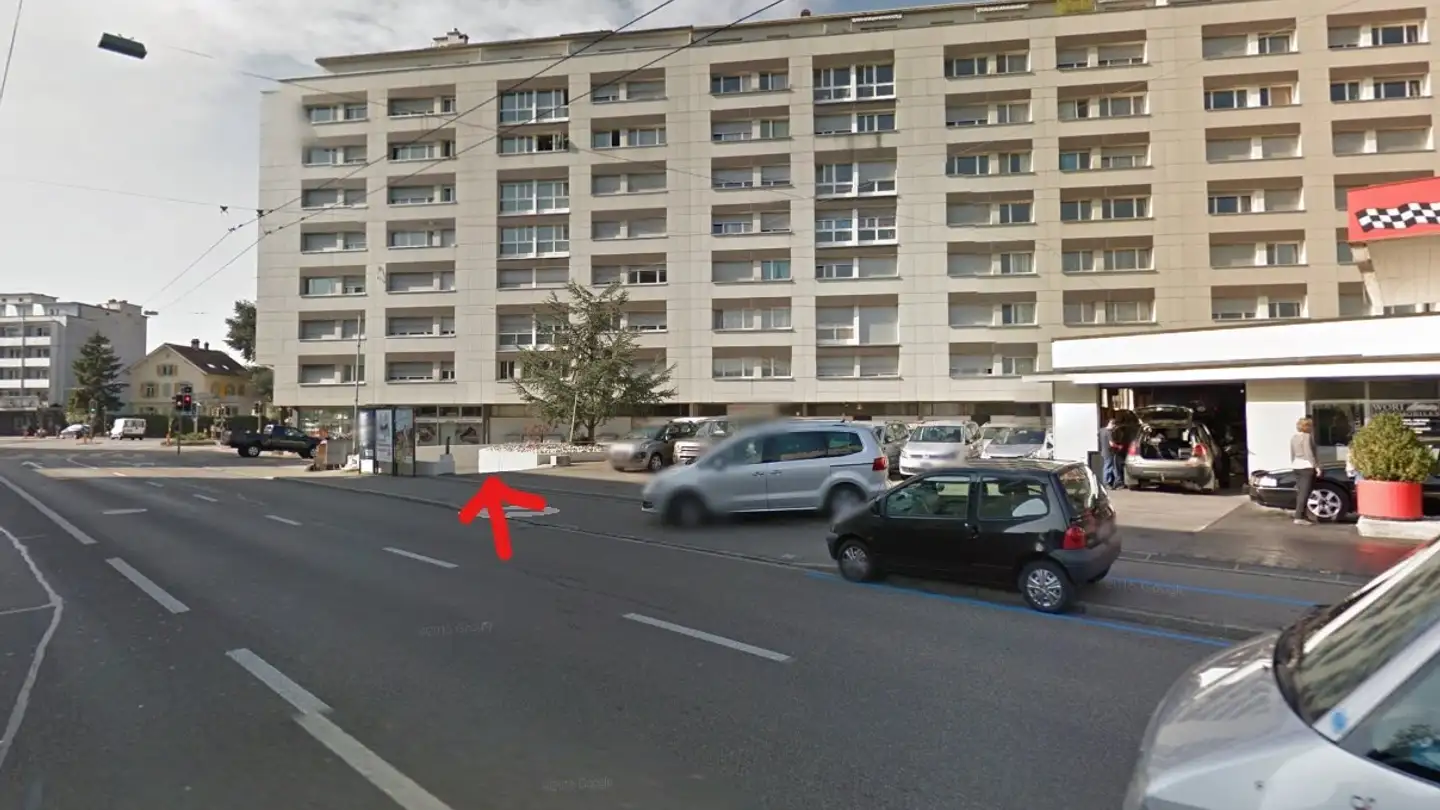 Tiefgaragenstellplatz mieten - Aarbergstrasse 71, 2503 Biel/Bienne