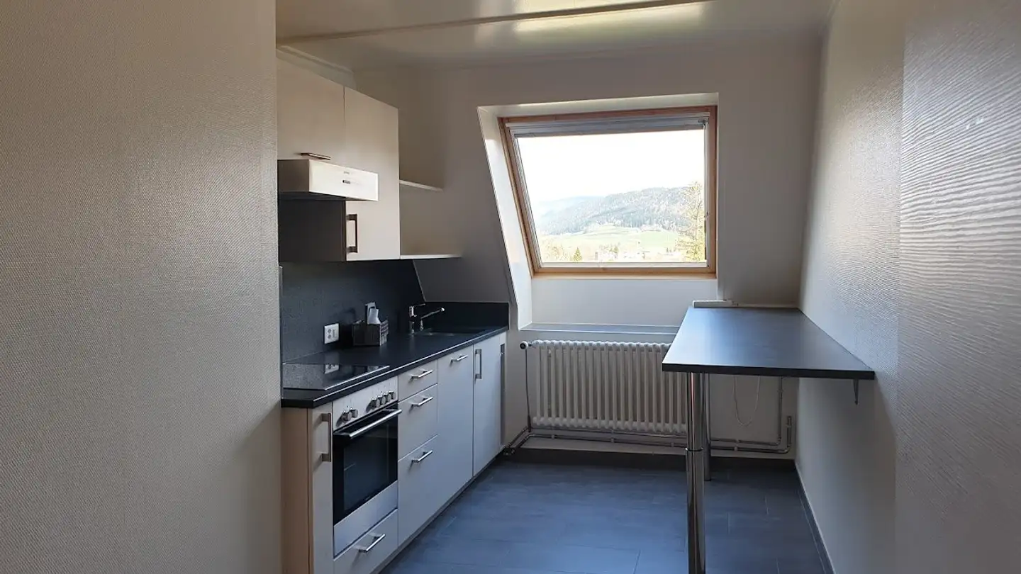 Apartment for rent - Avenue De La Gare, 2114 Fleurier