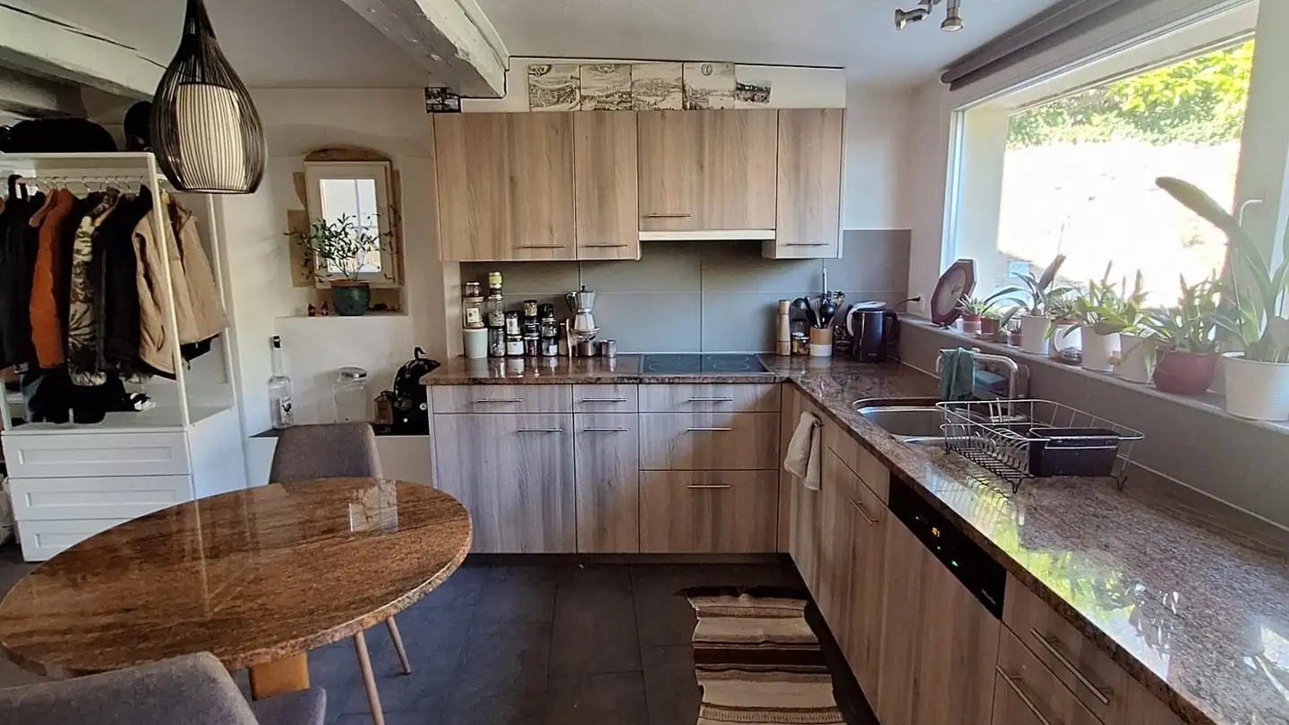 Appartamento in affitto - 2068 Hauterive NE - Photo 2