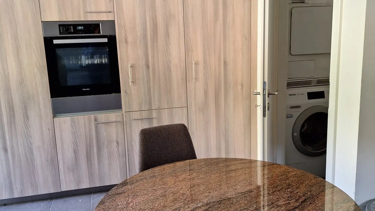 Appartamento in affitto - 2068 Hauterive NE - Photo 3