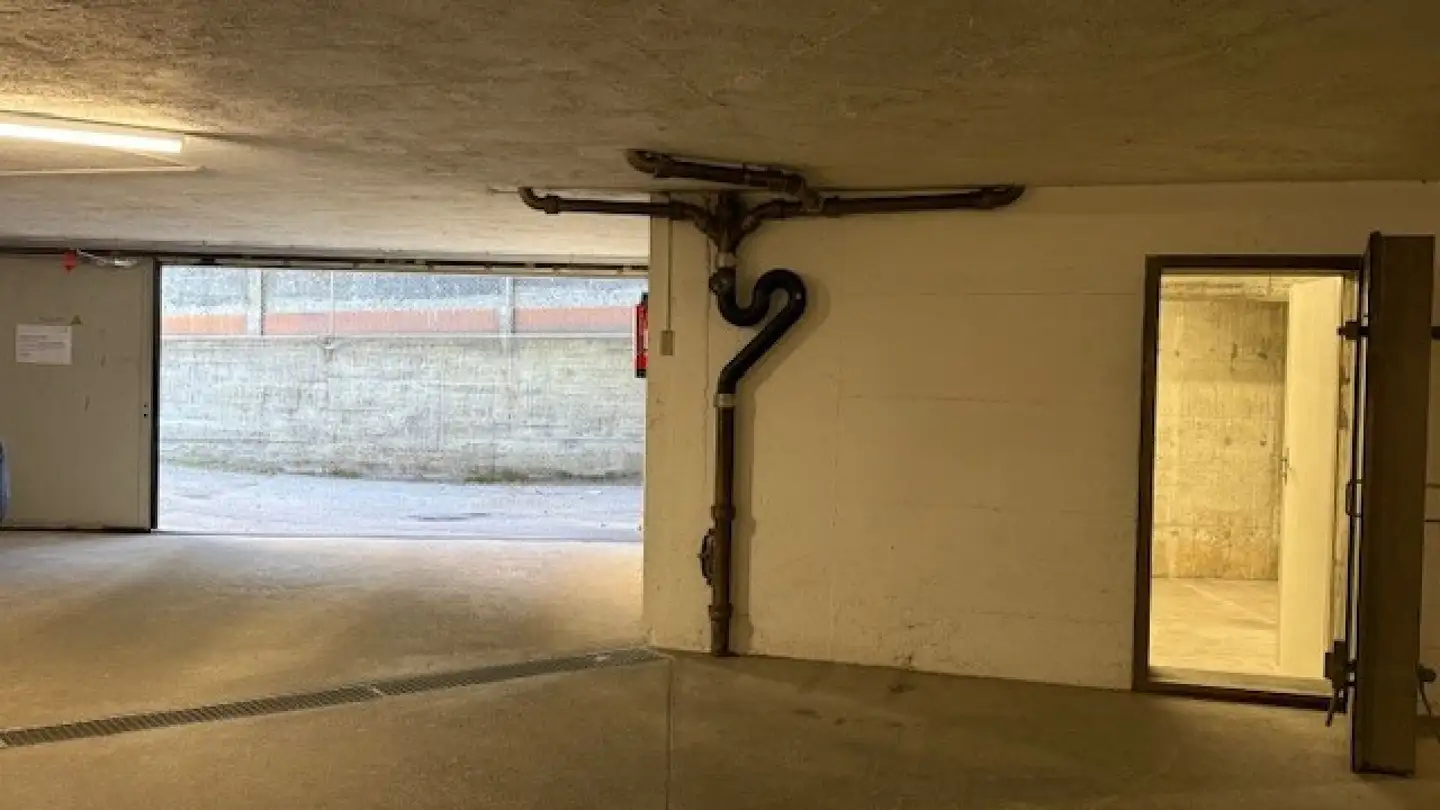 Workshop for rent - Bahnhofstrasse 5d, 3550 Langnau im Emmental - Photo 2