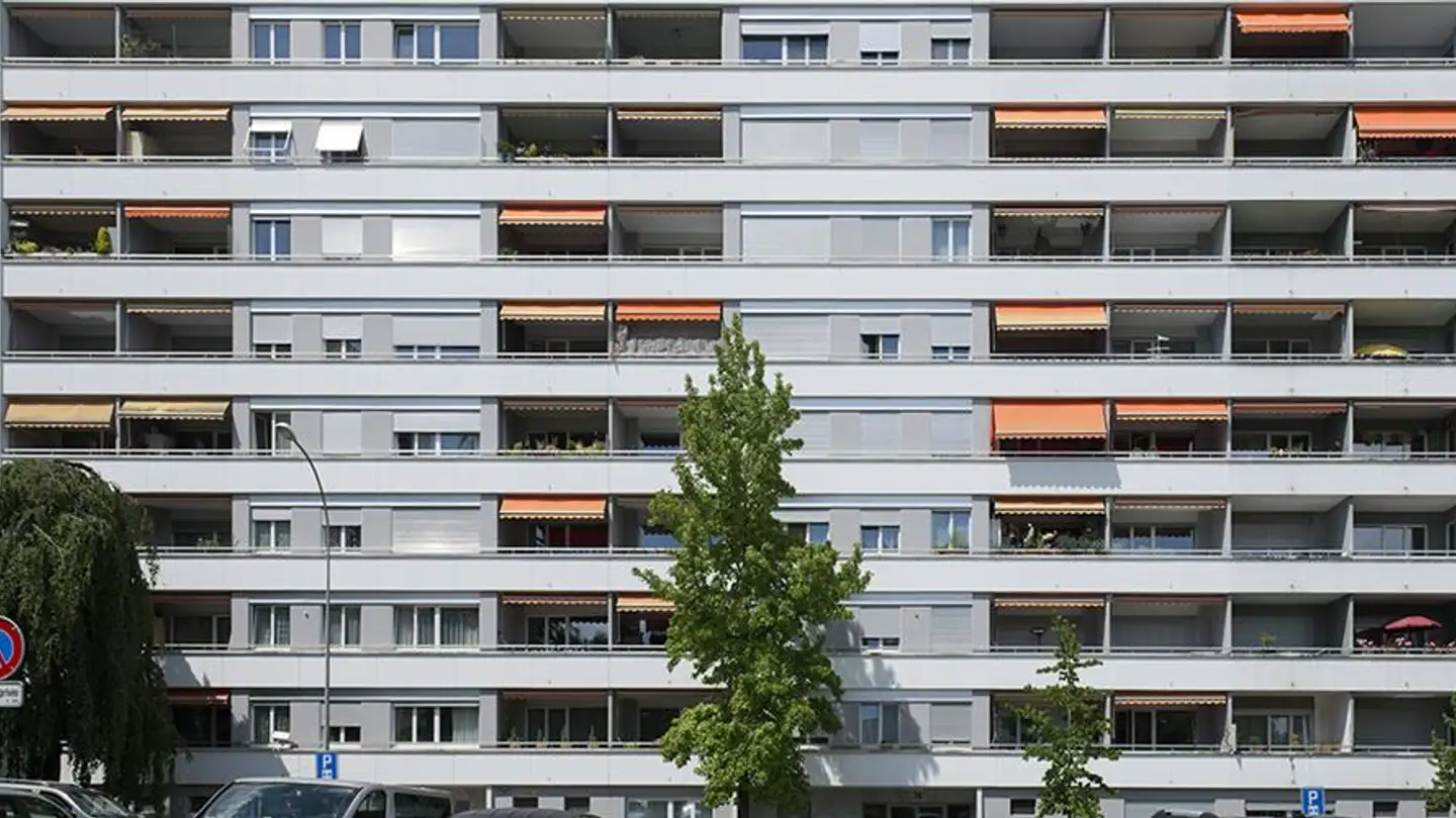 Überdachter Motorradparkplatz mieten - Grand-Montfleury 2, 1290 Versoix