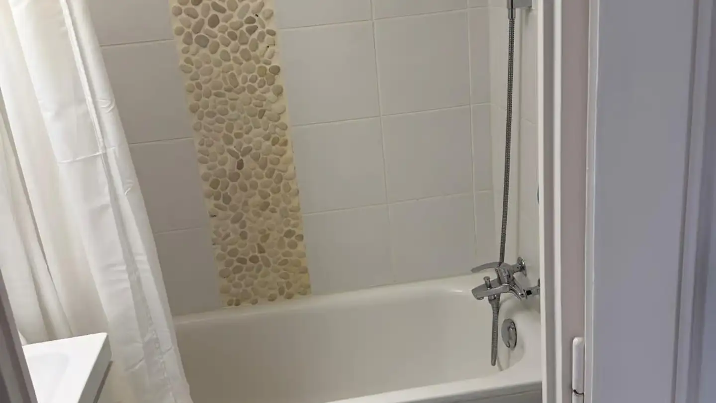 Wohnung mieten - Rue De-Monthoux 10, 1201 Genève - Foto 3