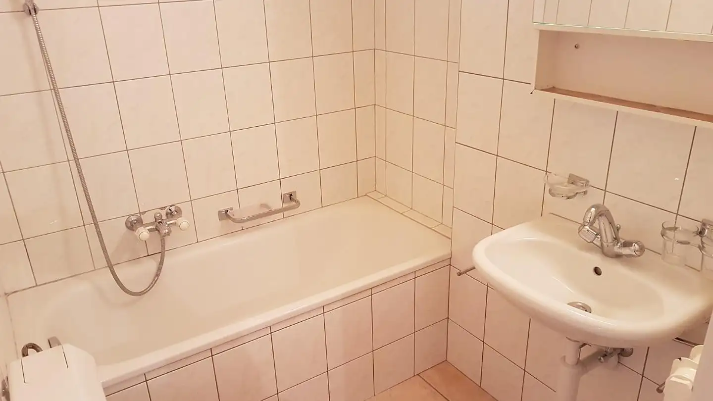 Appartement à louer - Rue Du Bois-Noir 37, 2300 La Chaux-de-Fonds - Photo 2