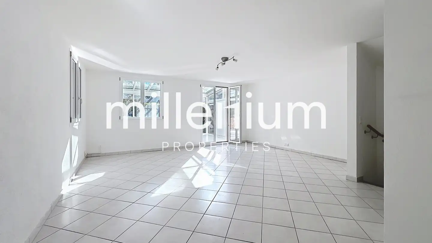 Casa singola in affitto - 1293 Bellevue - Photo 2