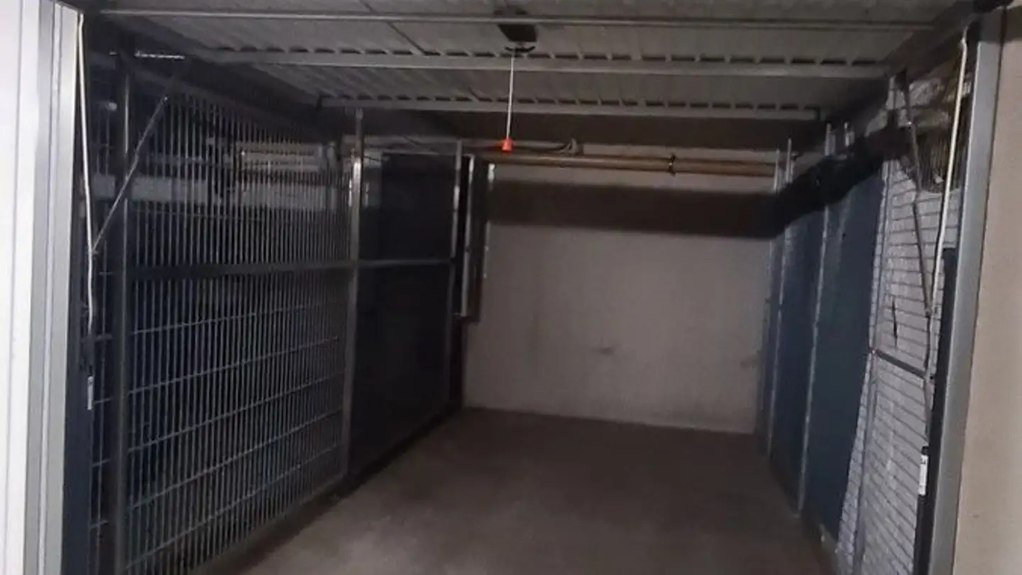 Garage singolo in affitto - Route De La Vallée 7, 1180 Rolle