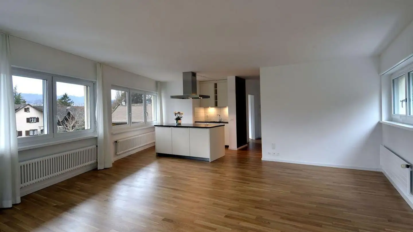 Loft for rent - Mariahaldenstrasse 5, 8703 Erlenbach ZH - Photo 2