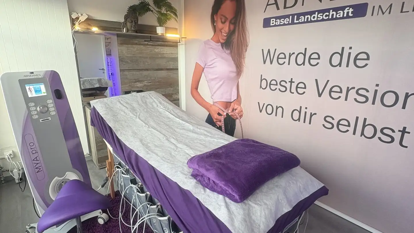 Commerciale in affitto - Mühlemattstrasse 11, 4104 Oberwil BL