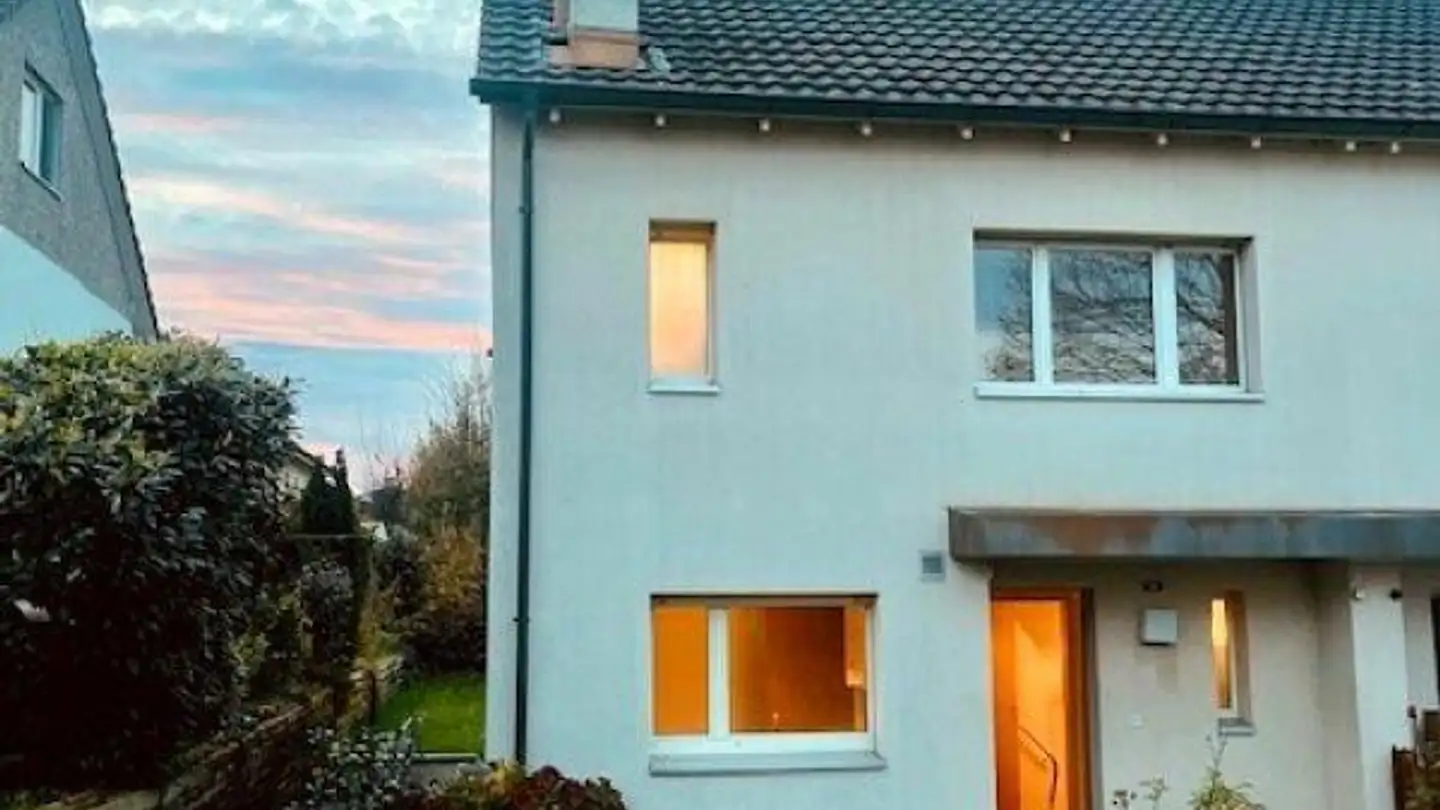 Doppelhaushälfte kaufen - Bruckackerstrasse 16, 4105 Biel-Benken BL