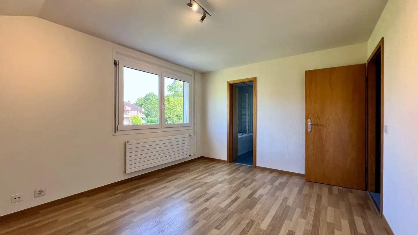 Casa singola in affitto - 1073 Savigny - Photo 3