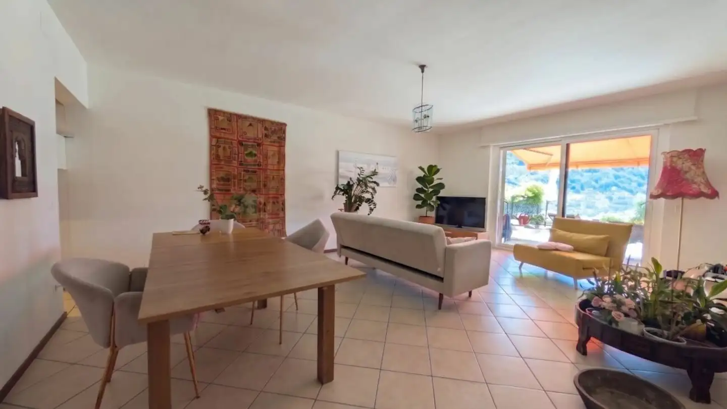 Appartement à louer - Via Tesserete 3, 6948 Porza