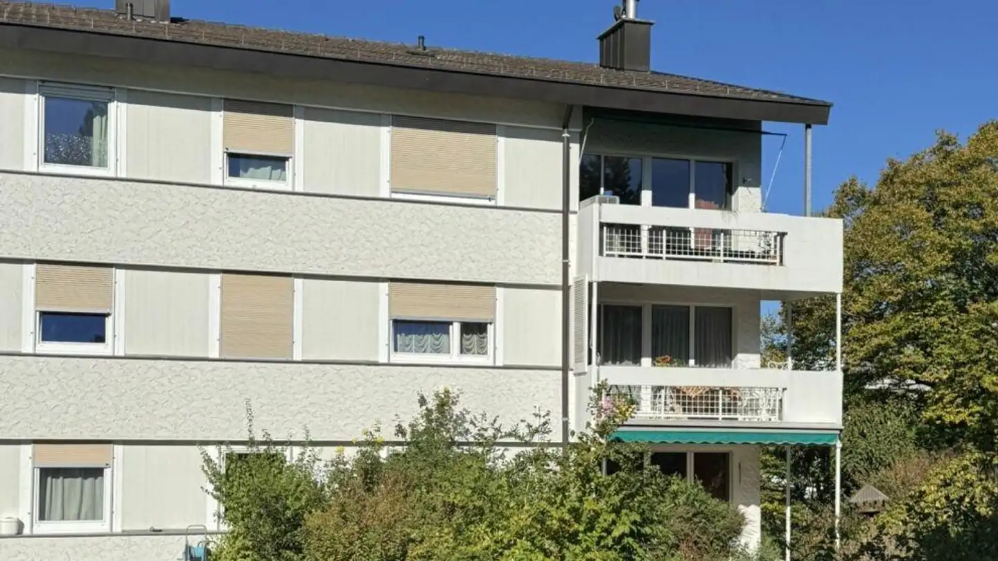 Appartement à vendre - Weidstrasse 5, 8118 Pfaffhausen