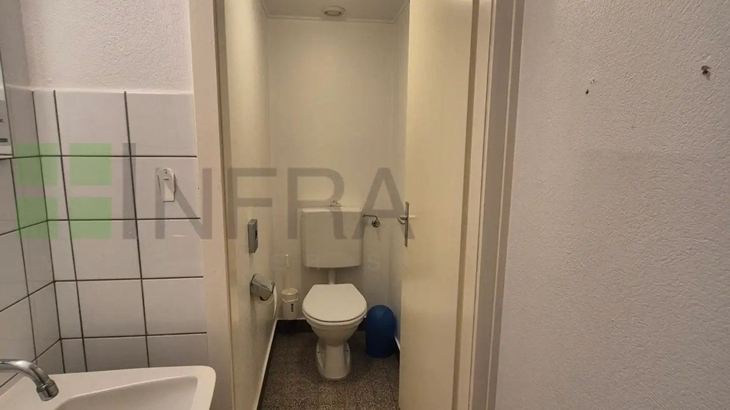 Negozio in affitto - Rue Des Bâts 14, 2800 Delémont - Foto 3