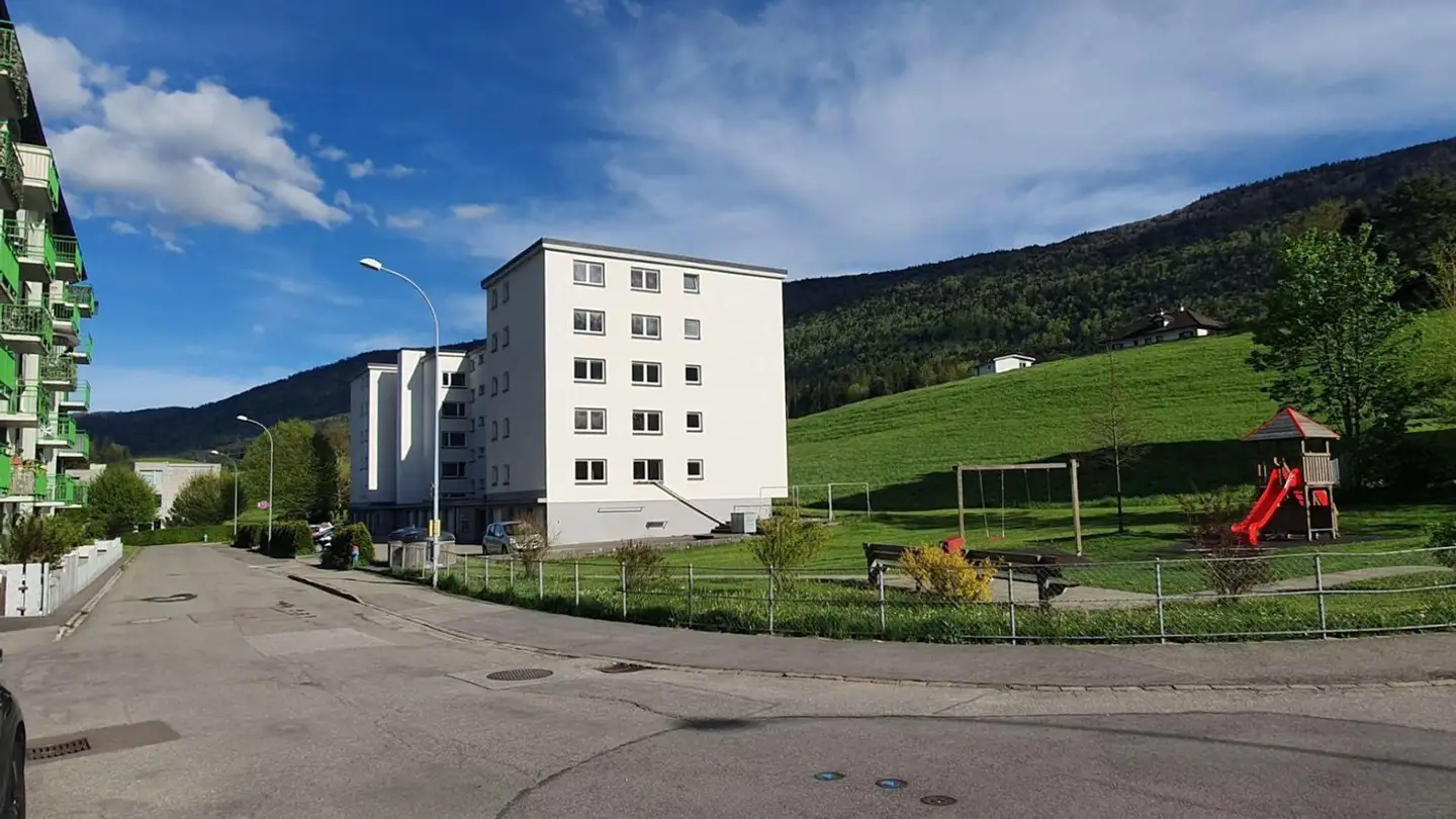Appartement à louer - La Lignière 22, 2735 Malleray - Photo 2
