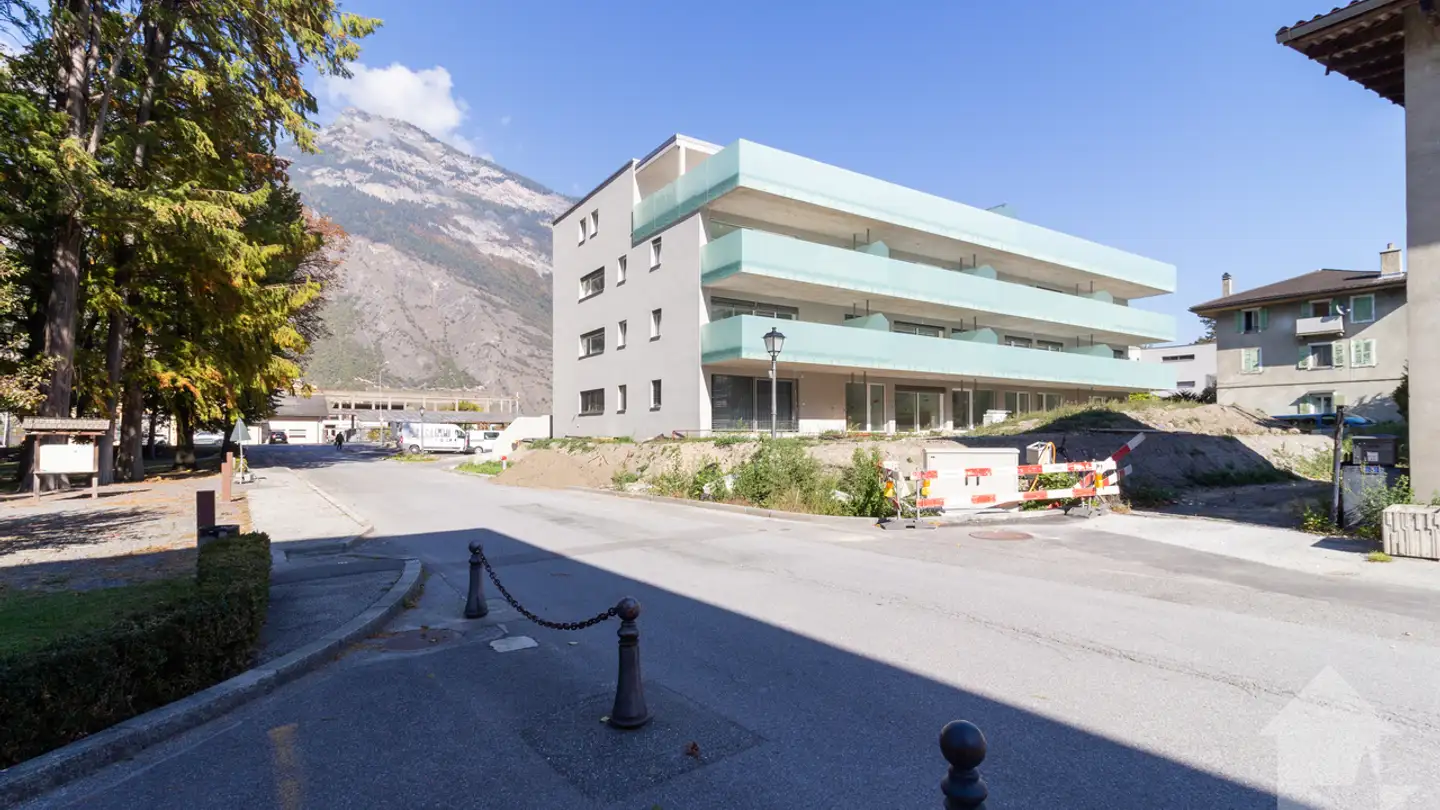 Apartment for sale - 1907 Saxon