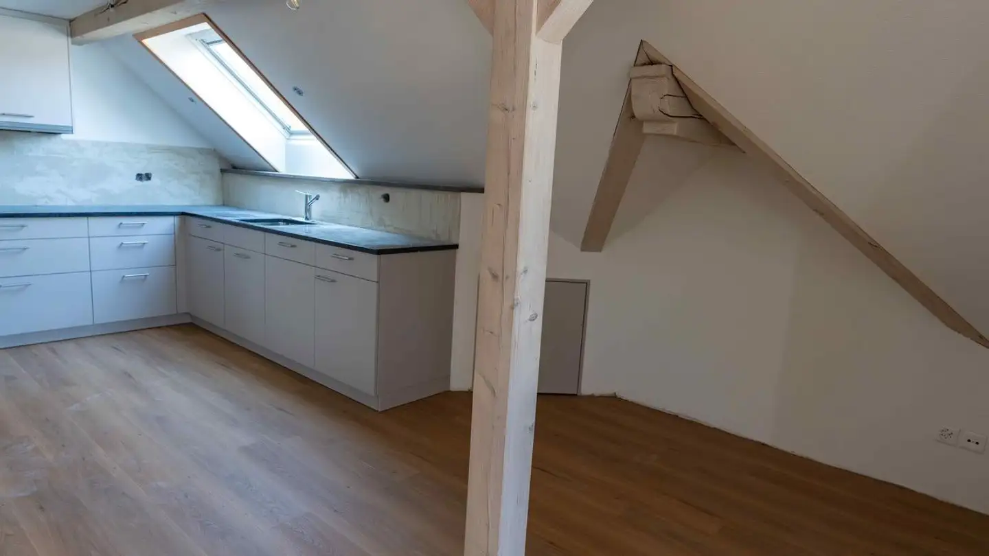 Attic flat for rent - Ausserdorfstrasse 15, 5107 Schinznach Dorf - Photo 3