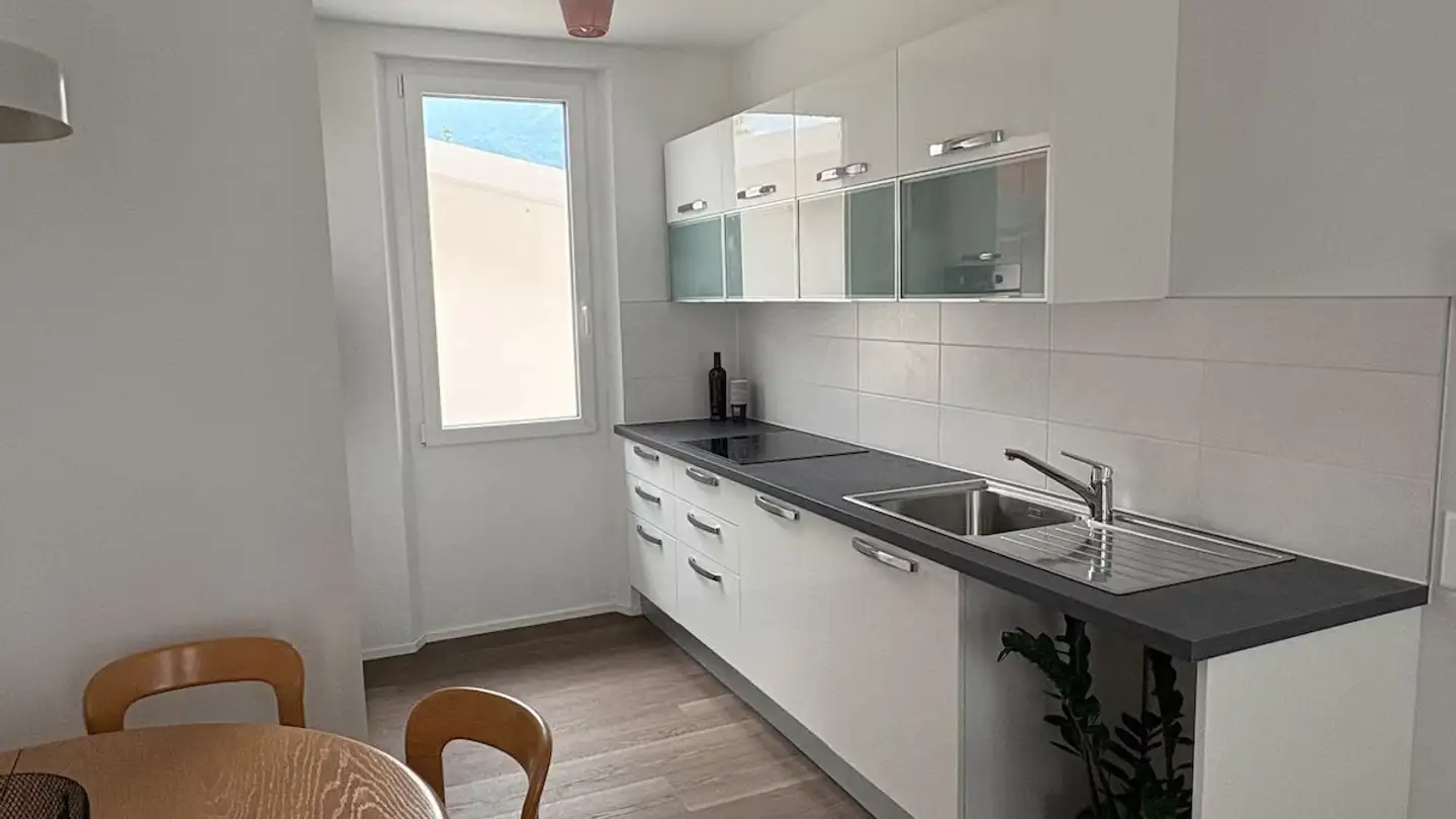 Appartement à louer - Via In Paes 25, 6572 Quartino - Photo 3