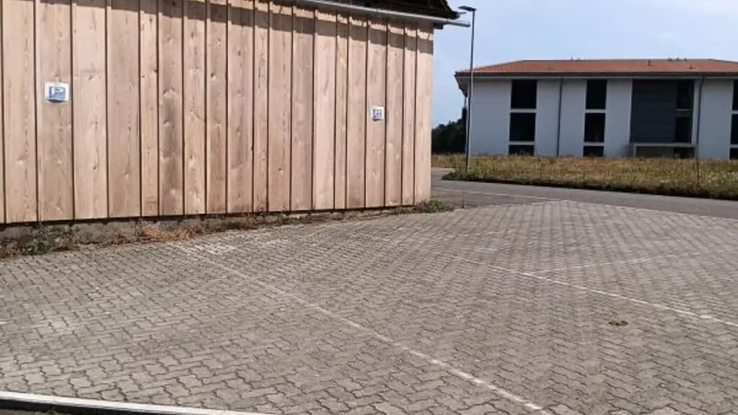Single garage for rent - Agriswilstrasse 29, 3216 Ried b. Kerzers - Photo 3