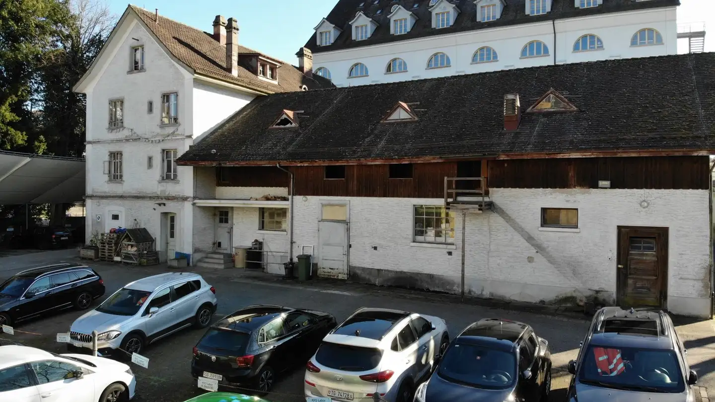 Parkplatz im Freien mieten - Neumühlestrasse 42, 8406 Winterthur