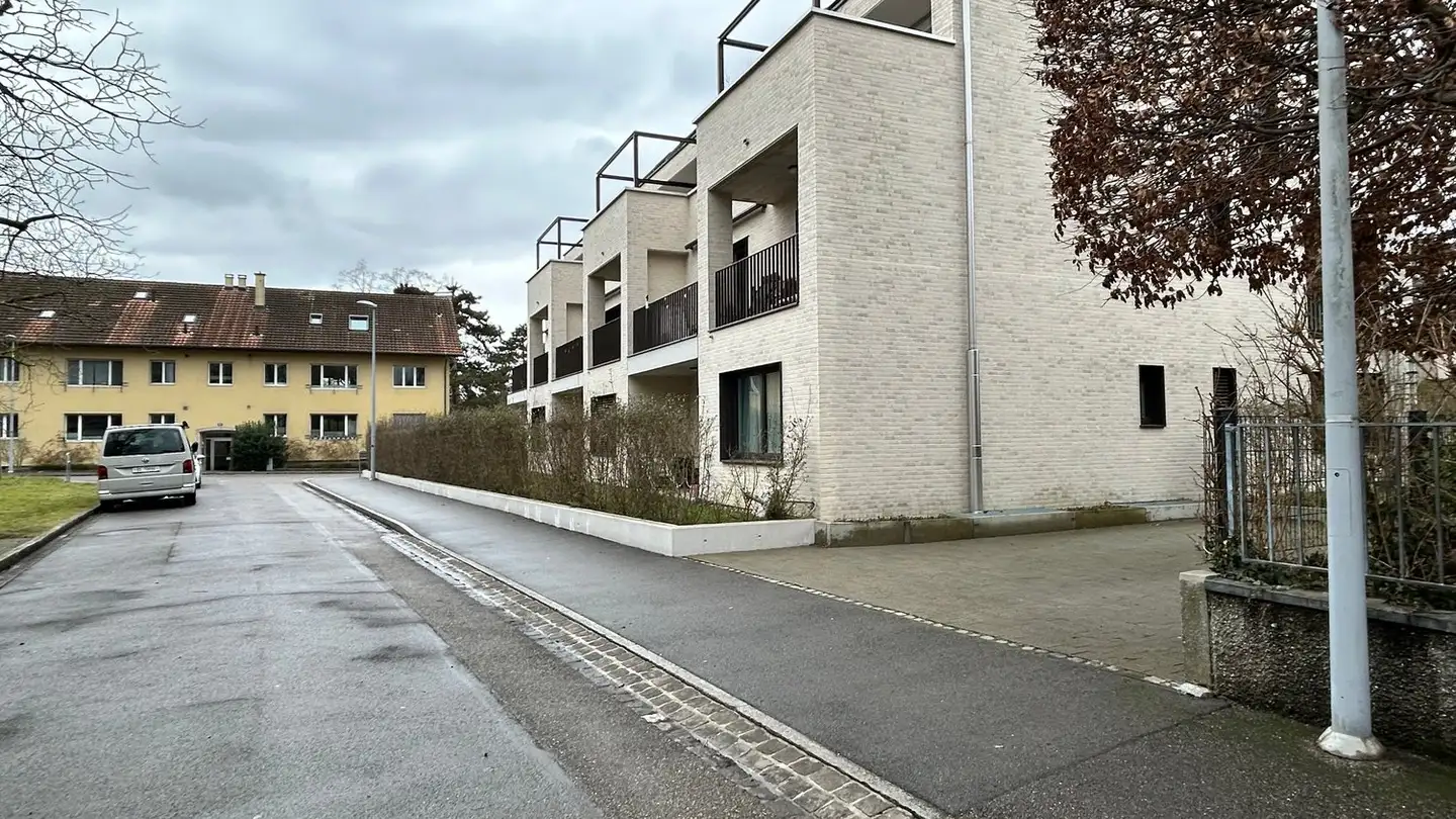 Parcheggio esterno in affitto - C.F. Meyer-Strasse 43, 4059 Basel - Photo 2