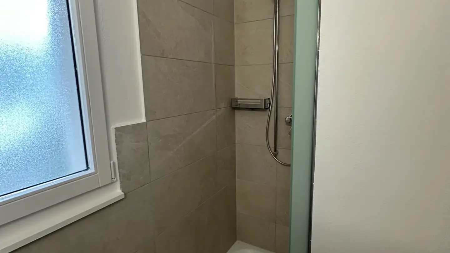 Wohnung mieten - Via San Gottardo, 6648 Minusio - Foto 3