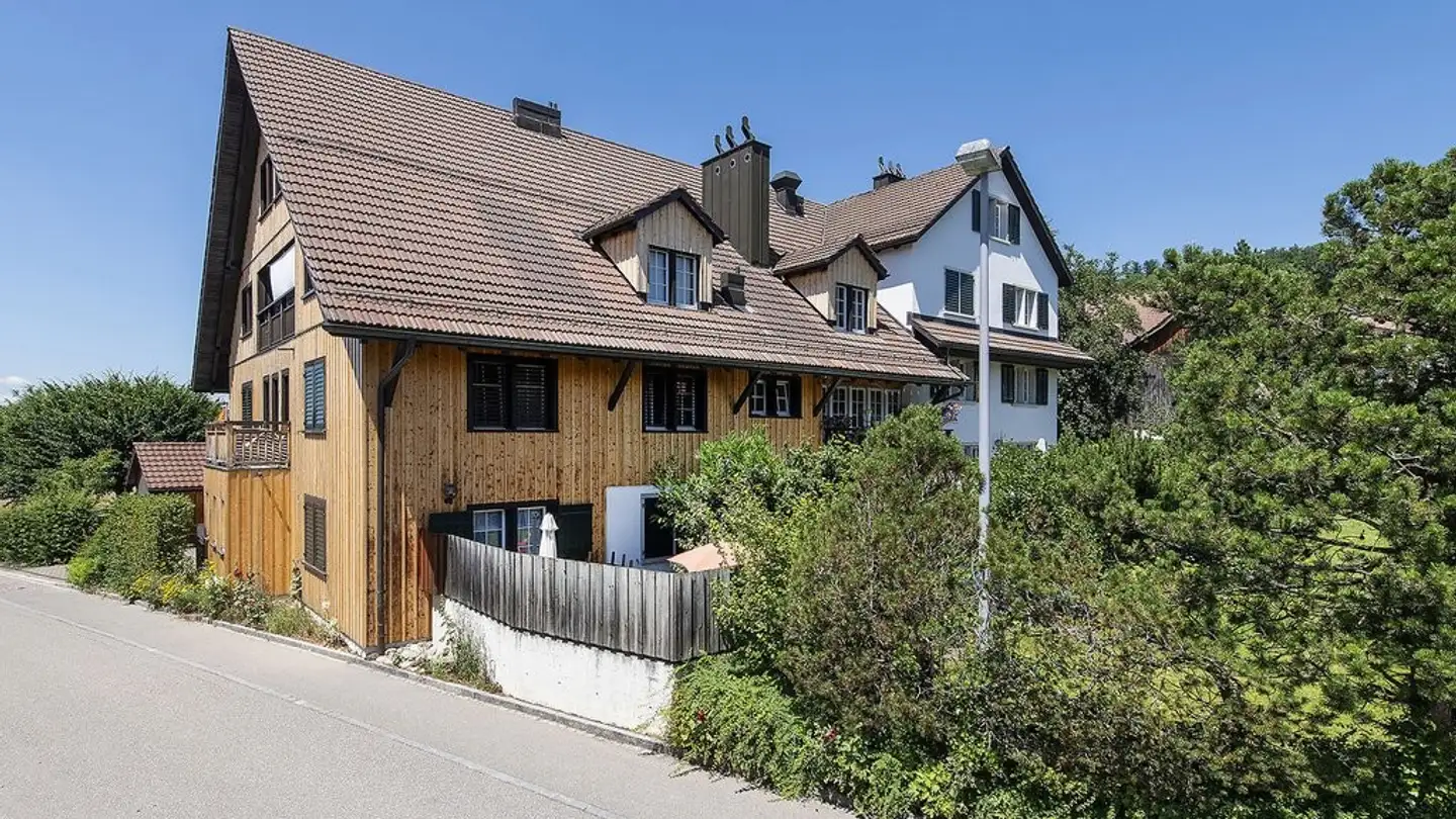 Garage individuel à louer - Urdorferstrasse 4, 8142 Uitikon Waldegg
