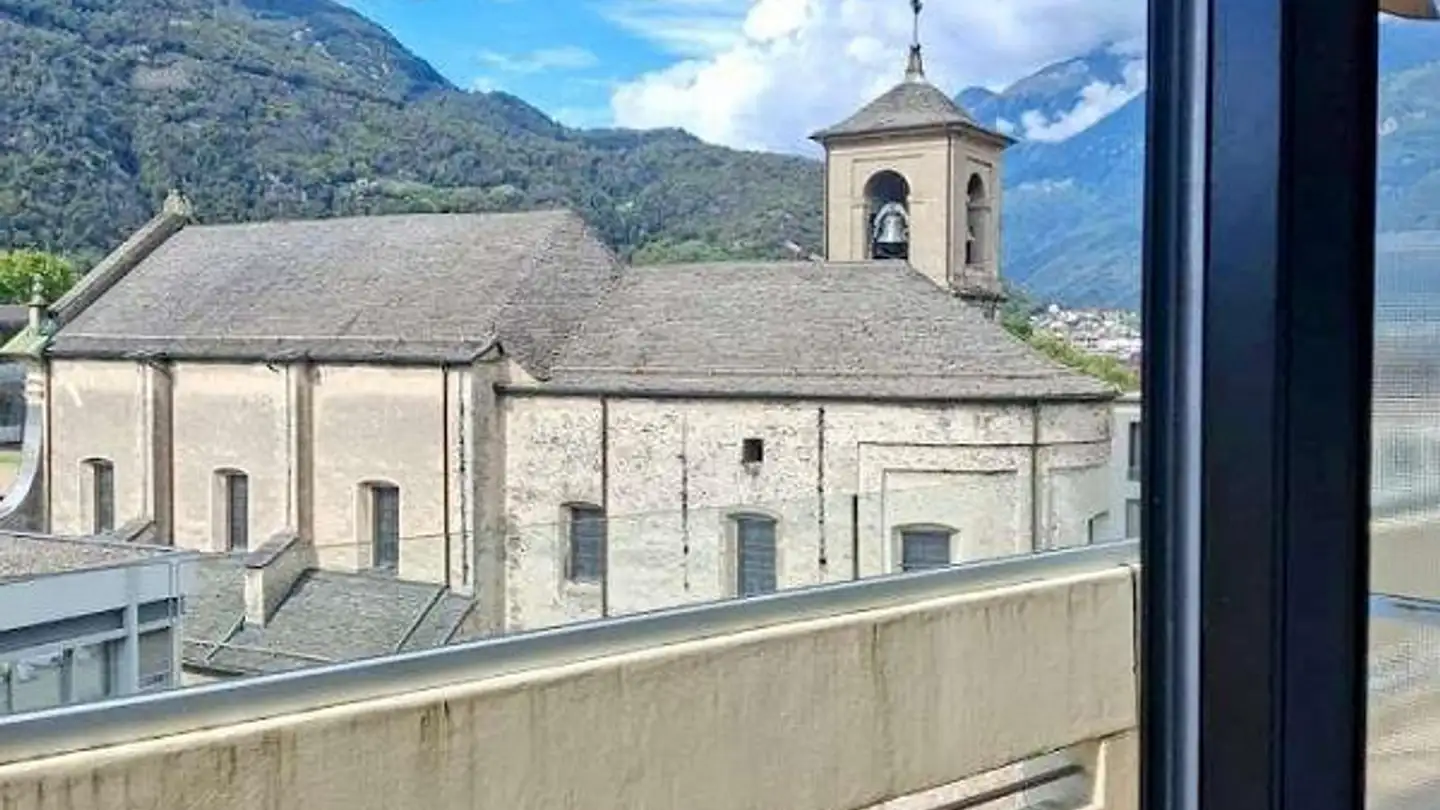 Attico in affitto - Via Claudio Pellandini 2, 6500 Bellinzona - Photo 2